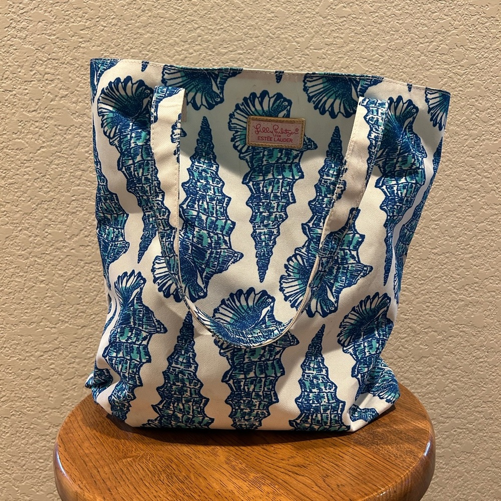 Lilly Pulitzer Blue and White Seashell Tote